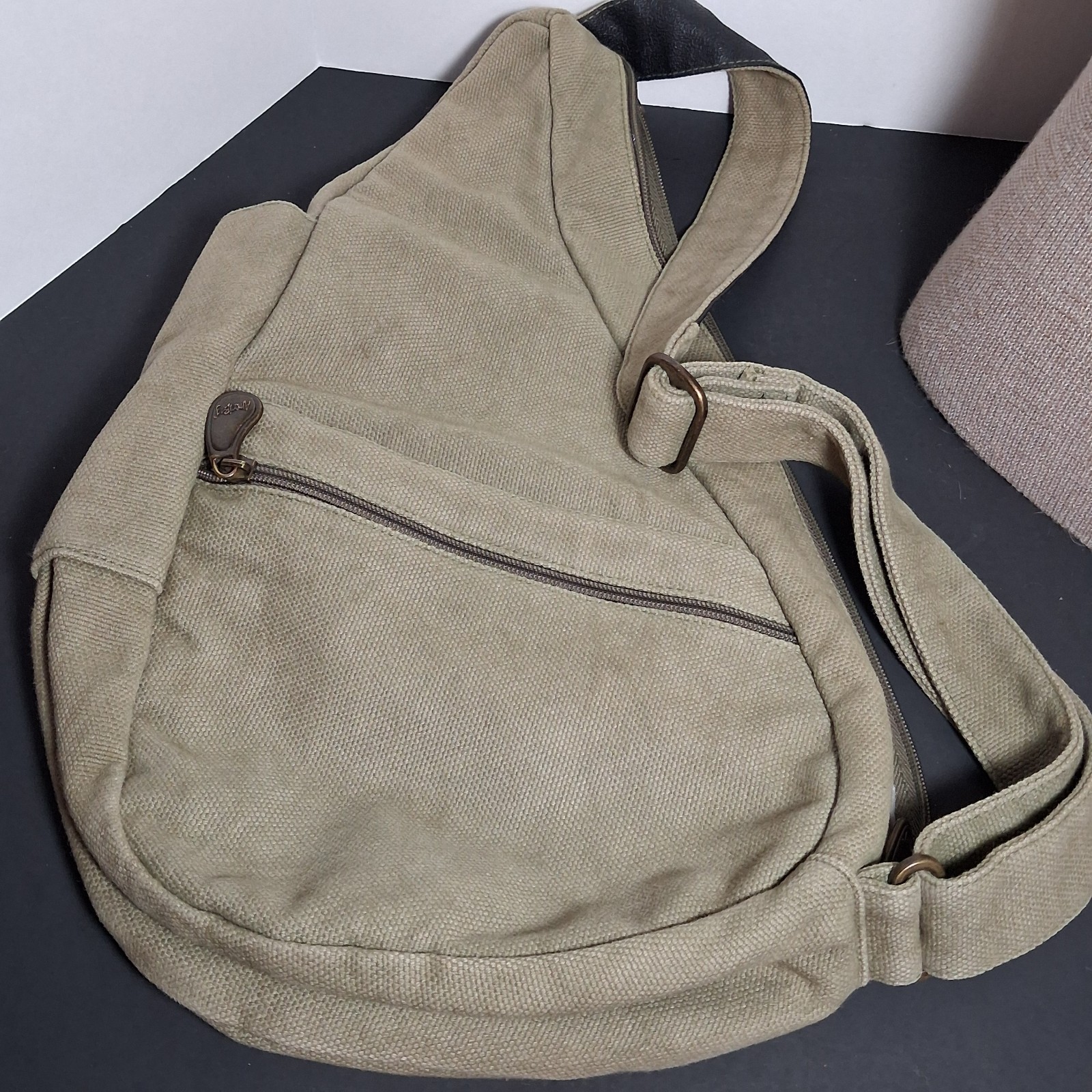 Ameri Bag Healthy Back Sage Green Canvas Sling Ch… - image 4