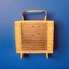 Vintage Bamboo Wood Ginger~Garlic~Horseradish~Cheese GraterZester 7"