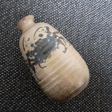 Old Akashi-yaki Crab Sake Bottle 13cm Seto-yaki Used