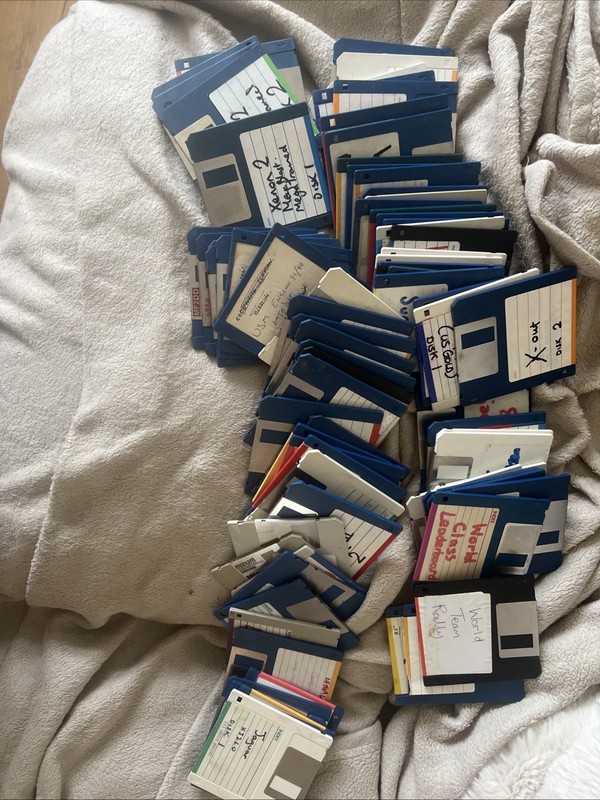 80  X 3.5" Amiga Floppy Disks - Untested Used Blanks - Vintage Pc