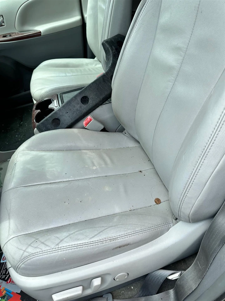 Alternador usado compatible con: Toyota Sienna 2014 150 amperios grado A Foto 4 de 4