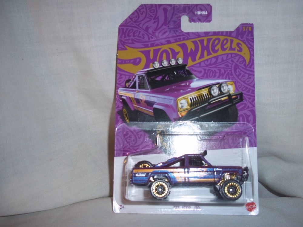 hotwheels 57th. anniversary '73 jeep J10