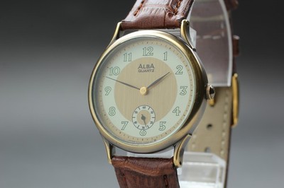 Vintage 1995 Seiko Alba V253-0030 kleine Sekunde Gold Quarz Damenuhr JAPAN
