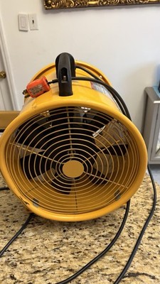 Global Industrial Portable Ventilation Fan 246343 300mm Yellow 120V 83m³/min