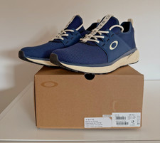 OAKLEY Dry OS Running/Casual tennis shoe Sneakers  Men's 10.5  Navy MSRP 100