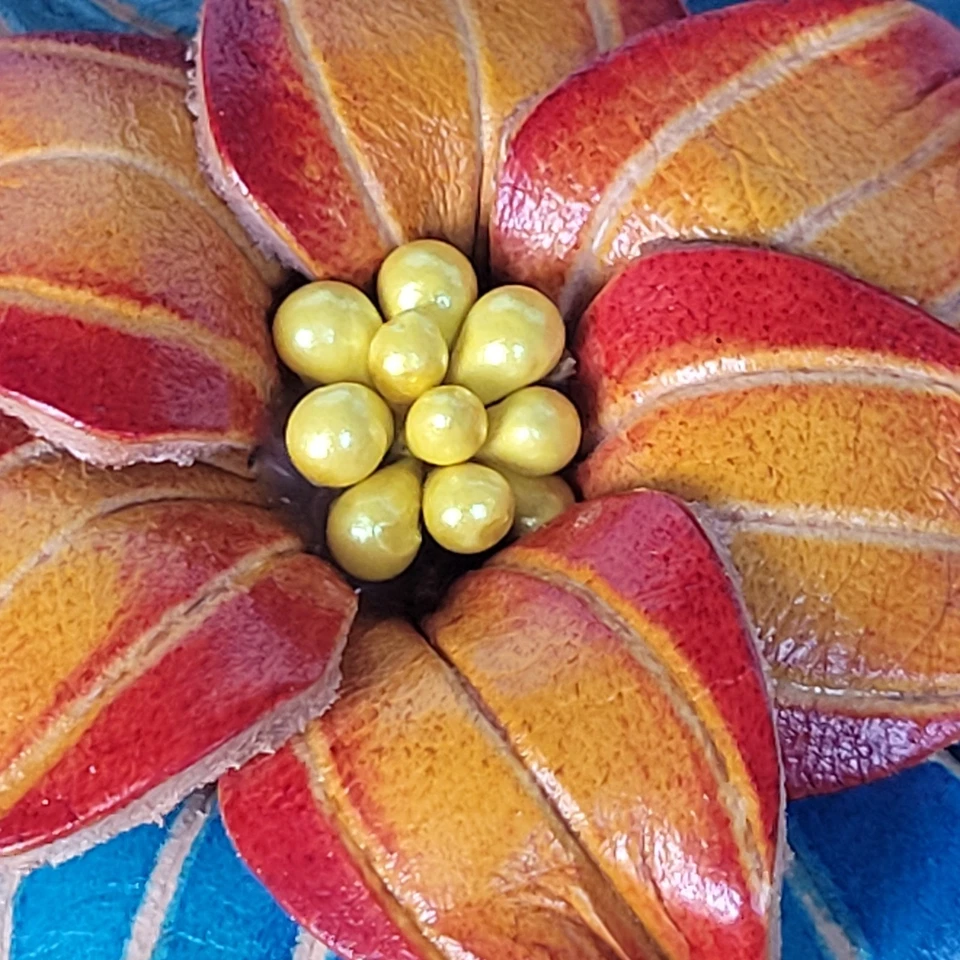 Кожаная заколка цветок заколка для волос держатель для хвоста пони ручной работы - Изображение 4 из 4