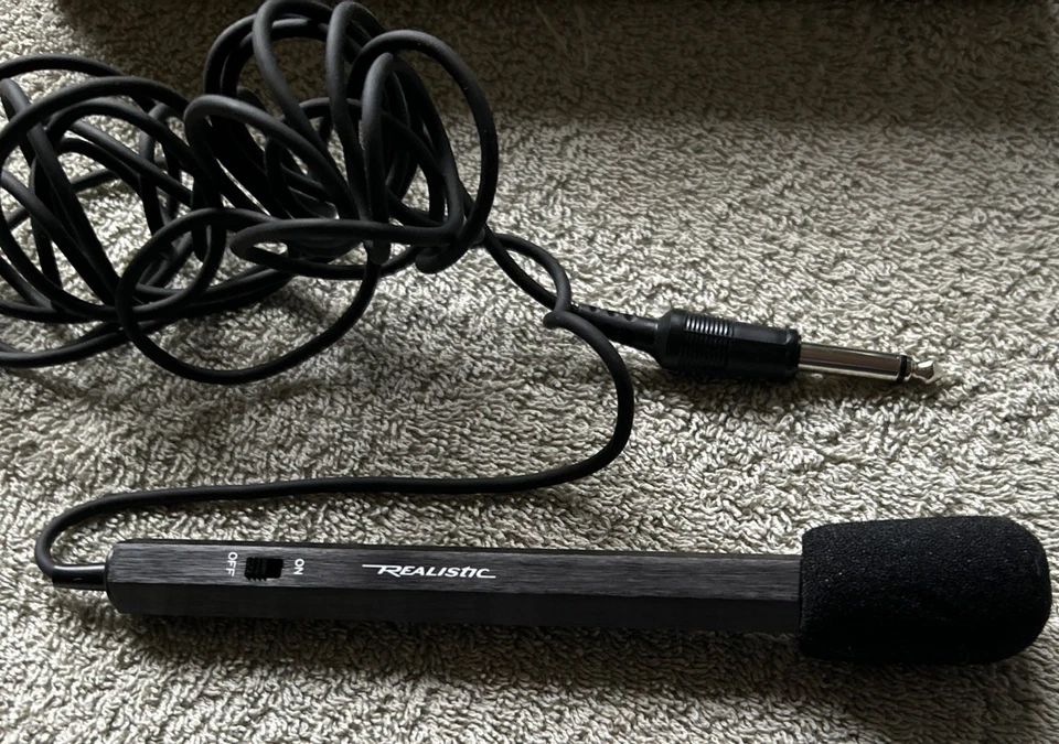 Realistic Ultra Slim Condenser Microphone  33-2011  RADIO SHACK 20-13,000hz - Image 3 of 4