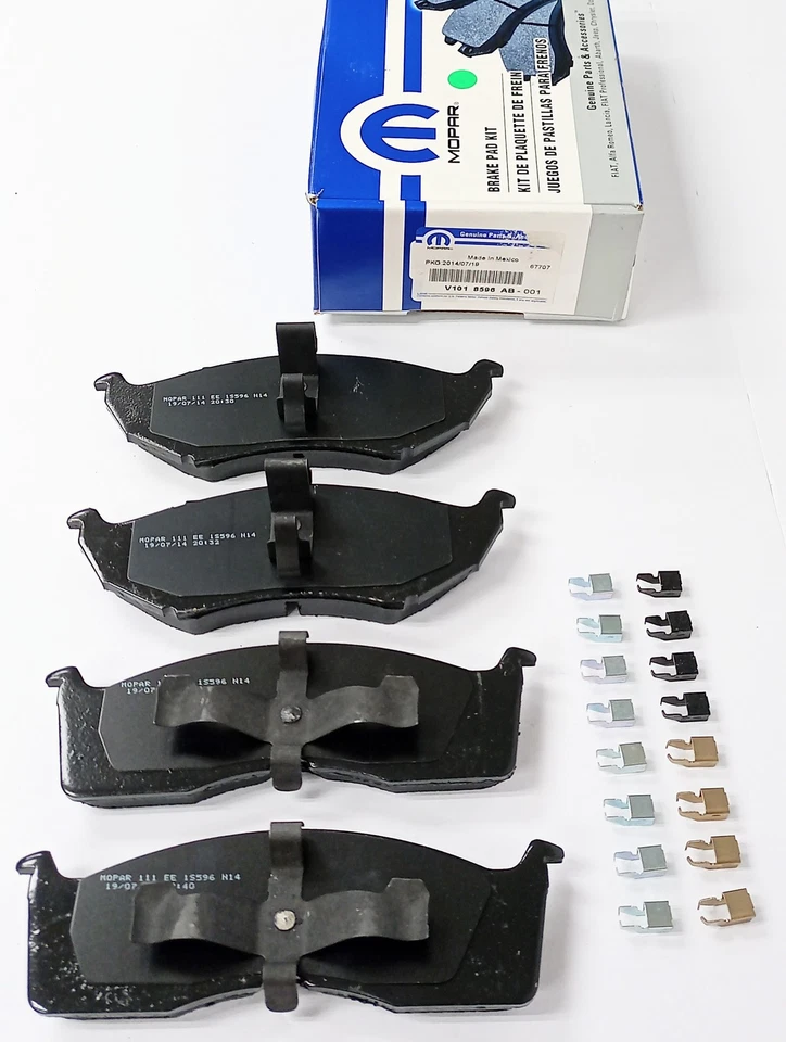 Juego de pastillas de freno de disco Mopar V1018596AB para Chrysler Dodge 300M Concorde 1998-2004 Foto 3 de 4