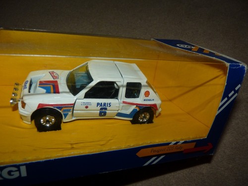 Corgi No399 Peugeot 205 Rally Car - Boxed - Picture 2 of 3