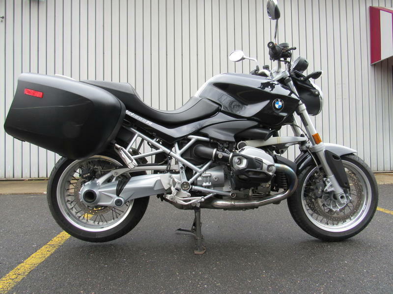 2012 BMW R 1200 R Classic -- 2012 BMW R 1200 R Classic  21128 Miles BLACK/WHITE