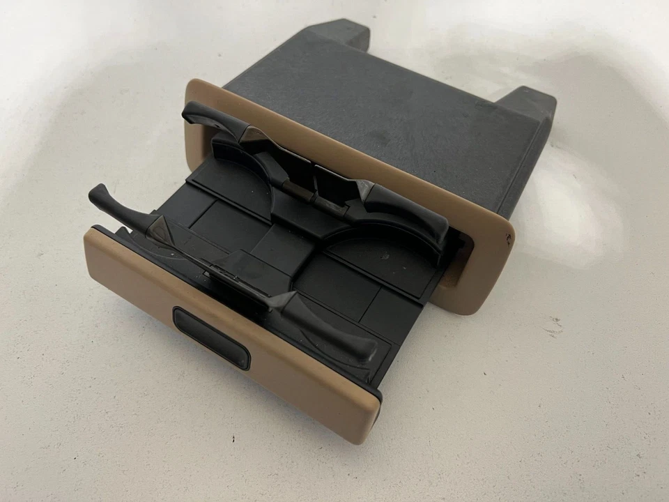 BMW Rear Seat Cup Holder Beige Tan E38 740i 740iL 750iL 8212128 OEM - Изображение 2 из 4