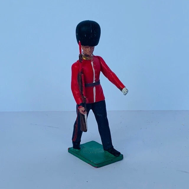 Herald 玩具士兵英格兰 20 世纪 50 年代复古英国女王卫队游行带步枪枪 — 第 3/4 张图片