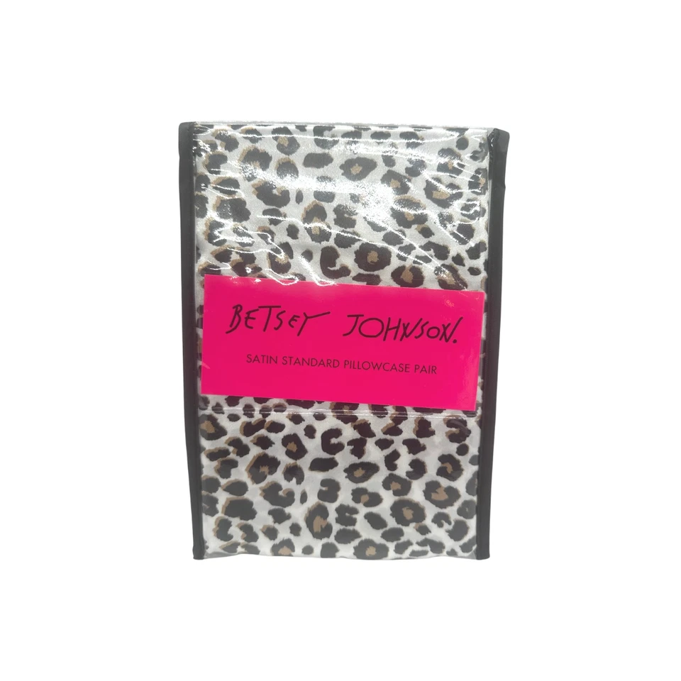 Betsey Johnson Satin Pillowcase Set Leopard Print Bedding 20x30 Standard - Image 4 of 4