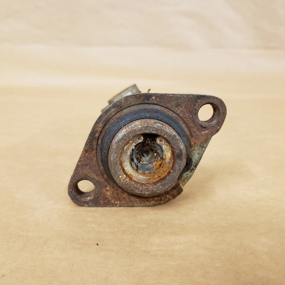 Cilindro maestro de freno original Girling Jaguar XJ6 XJ12 1978-1987 FABRICANTE DE EQUIPOS ORIGINALES Foto 2 de 4