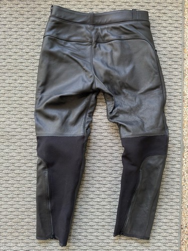 Dainese Ducati Company Men’s Leather Motorcycle Pants Tagged Euro 52. NWT - Afbeelding 5 van 21