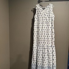 Suzanne Betro White and Blue Patterned Maxi Dress Size Large