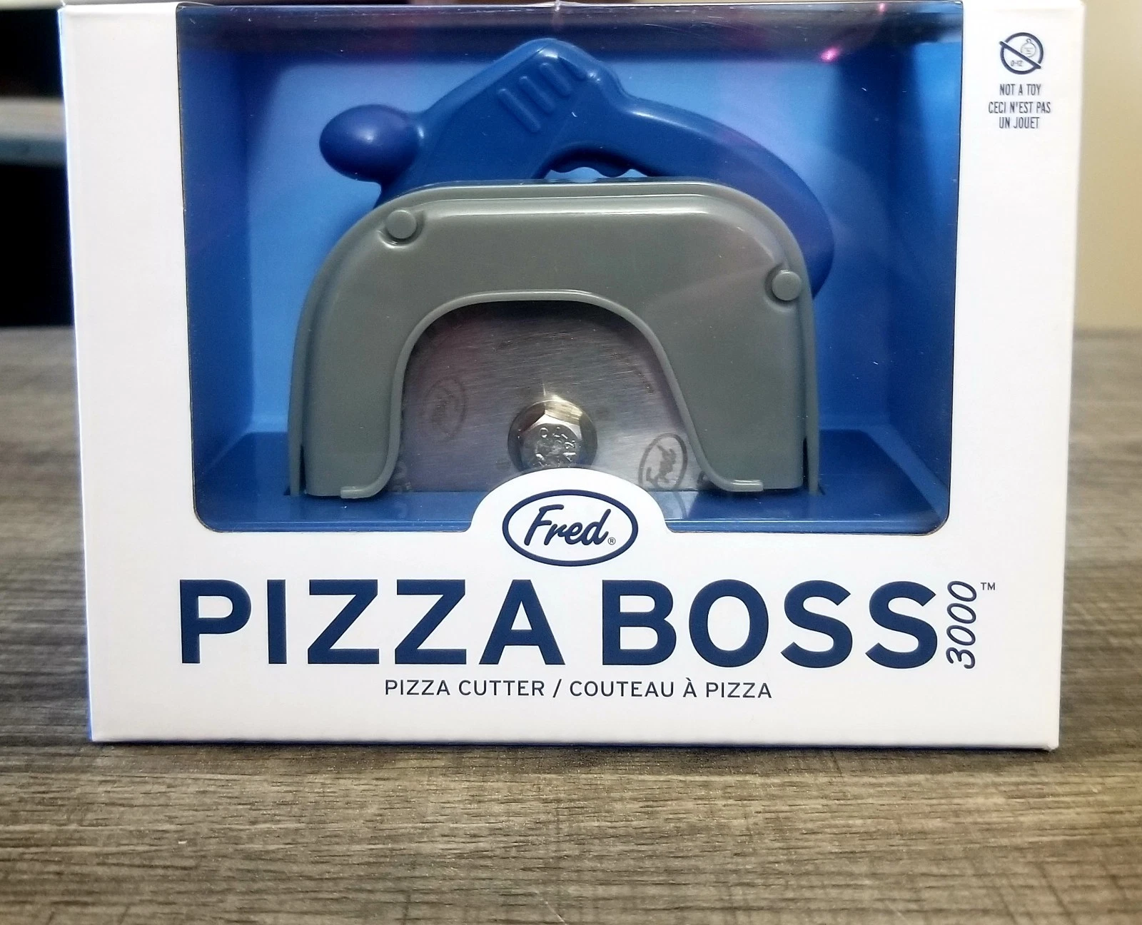 " Brand New" Fred Pizza Boss 3000 Circular Saw Pizza Cutter
Opens in a new window or tab
