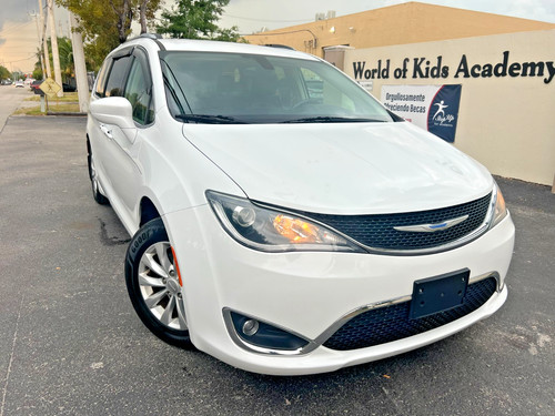 2018 Chrysler Pacifica 