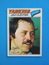 1977 Topps Jim Catfish Hunter #280 - New York Yankees