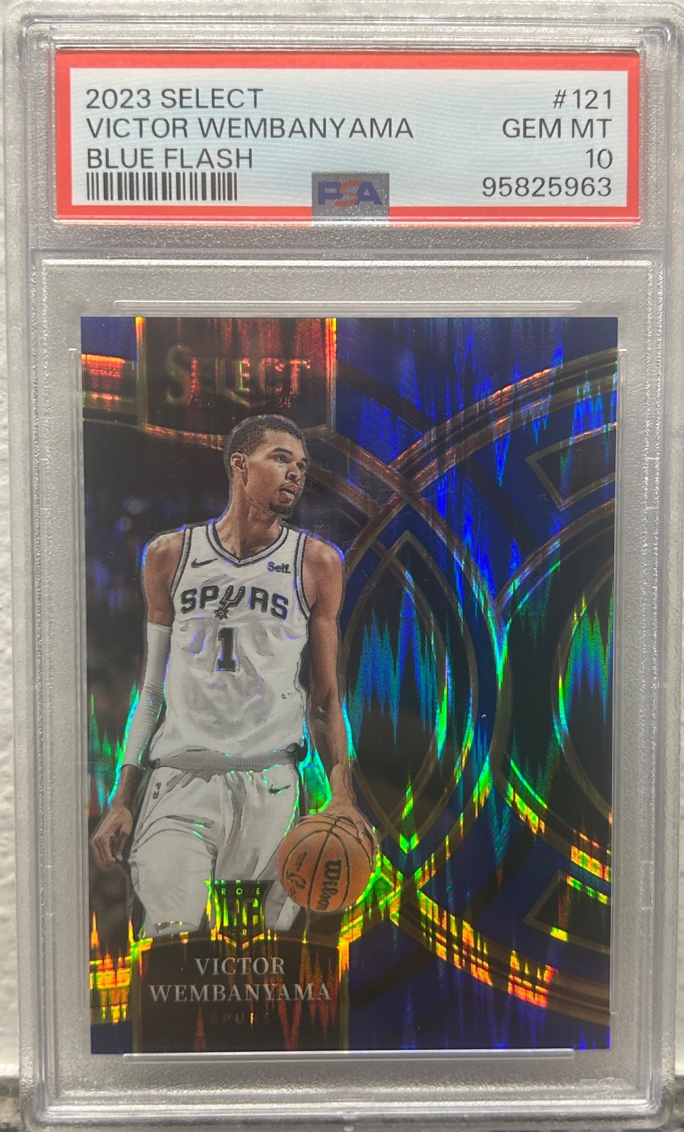 2023-24 Panini Select Victor Wembanyama BLUE FLASH /99 ROOKIE RC PSA 10 #121