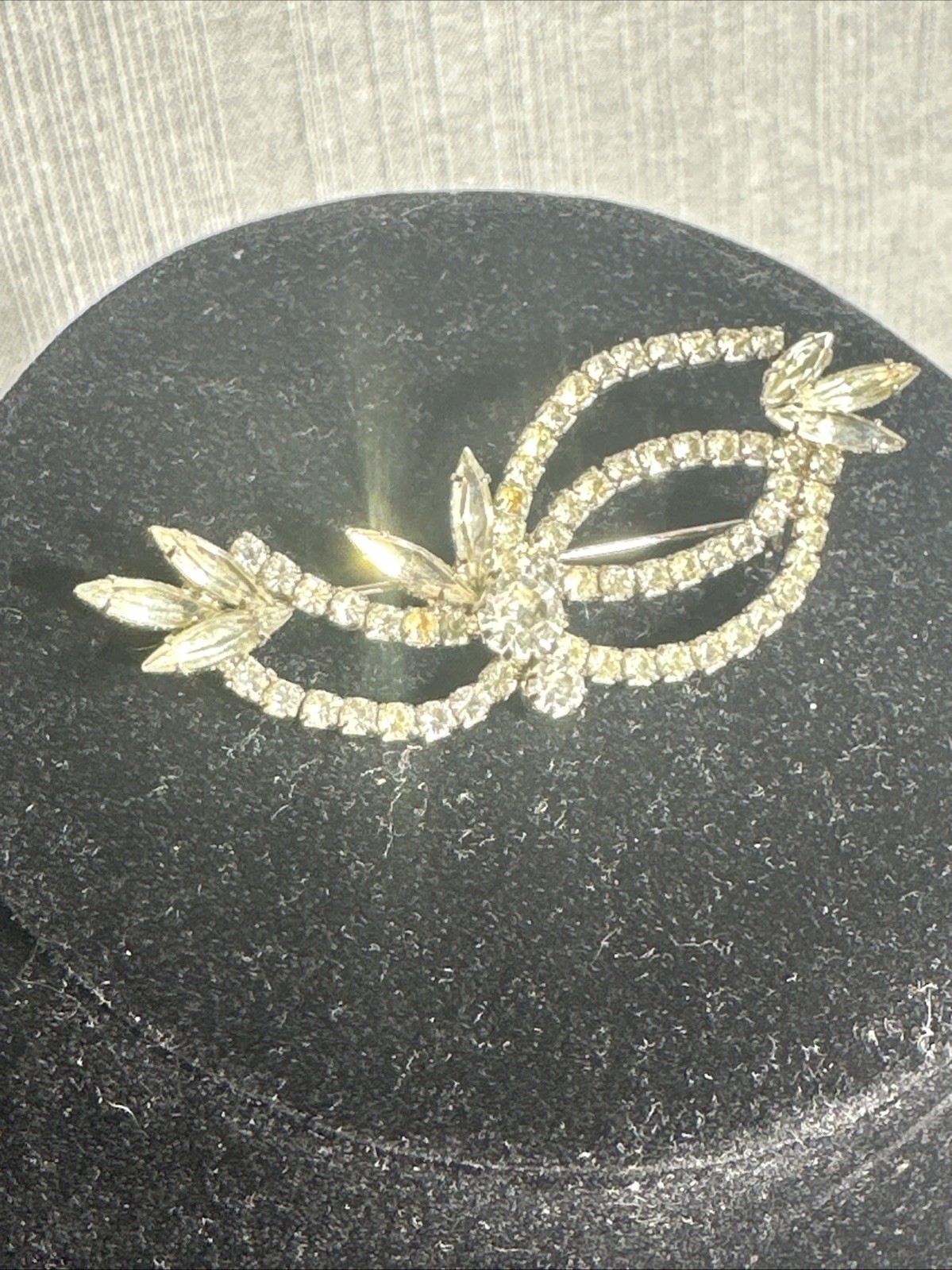 Hobe Signed Rhinestone Brooch Vintage Clear Cryst… - image 4