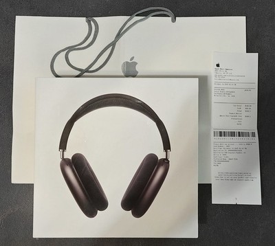 Brand New Sealed Apple AirPods Max USB-C Midnight Black