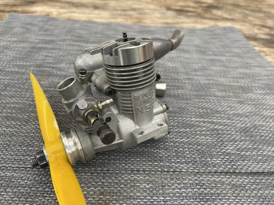N.S Bluebird 25, Modellmotor Rc Verbrenner 4,08ccm - Bild 2 von 4