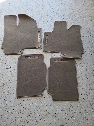 👍🏽 💵 💰 👏 👀 🔥 CADILLAC SRX 2010-2016 NEW OEM CARPET MATS 4 PIECE Beige