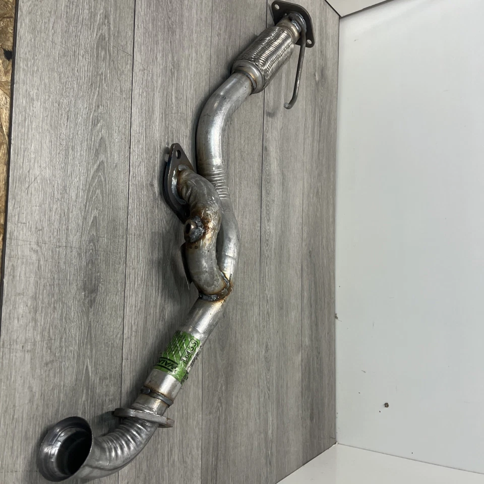 Tubo de escape de acero aluminizado Walker 50433 para Ford Escape 2001-2007 Foto 3 de 3