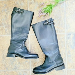 jayden buckle back zip boot frye