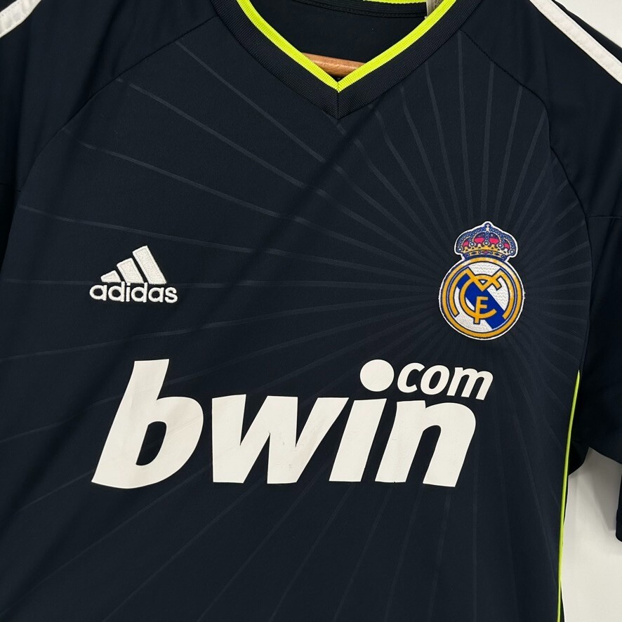 adidas 10-11 Real Madrid Away Jersey-S … Real Madrid Soccer Jersey Mens Medium 2010-11 Away Kit Adidas