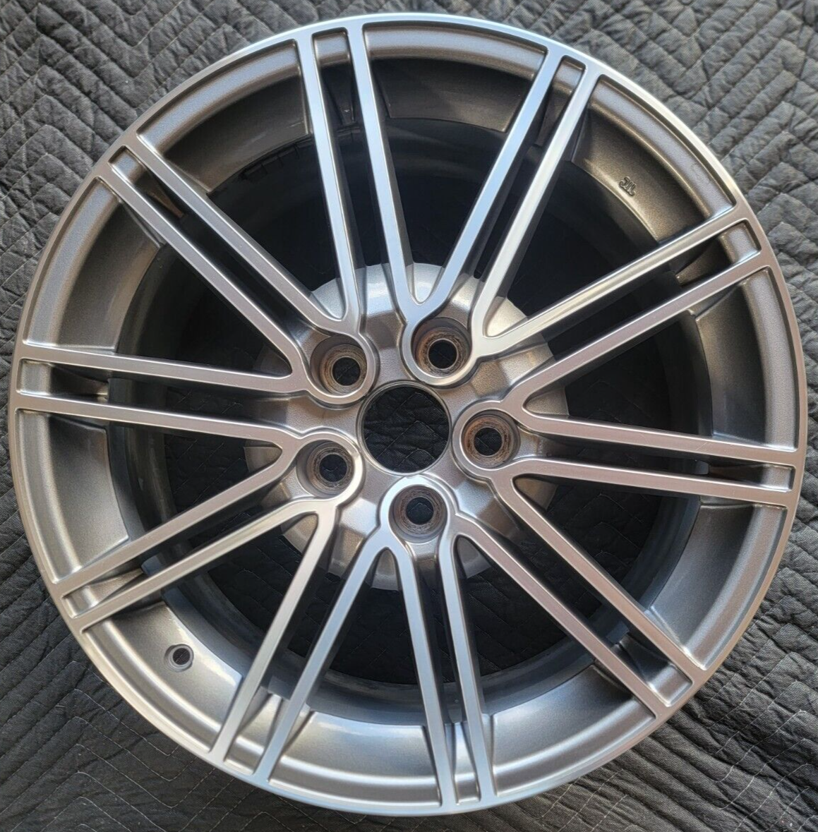 2007-2011 Toyota Camry TRD 18