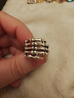 Skeleton Hand Fingers Adjustable Gothic Punk Ring, Claw Ring UK P+1/2 Halloween 