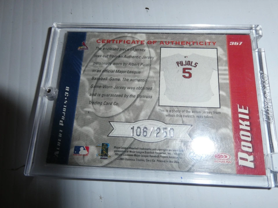 2001 Leaf Limited Albert Pujols Rookie Card with Jersey Swatch /250 - Image 2 of 2