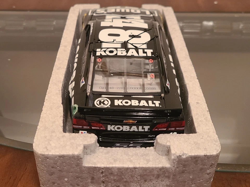 2014 RCCA Jimmie Johnson 1/24 Elite #48 Chevy Lowes Kobalt Tools Diecast 088/100 - Image 4 of 4