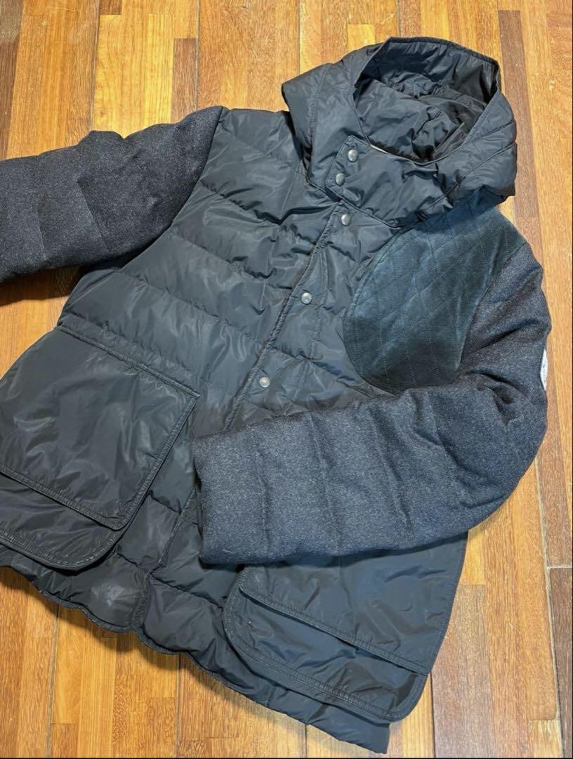 Luxury Moncler Down Jacket Size 4 Black Gum Blue Puffer Coat