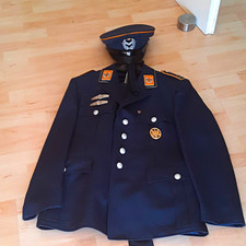 Luftwaffe Uniform-Set: Mantel/Jacke mit Schirmm&uuml;tze, Hemd, Krawatte und Hose