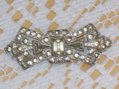 Vintage TKF Trifari Small Rhinestone Pin Brooch
