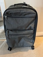 Kipling City Spinner M  Suitcase colour Peppery Grey 67 Litre BNWT