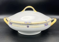 VTG Meito China Japan Handpainted Circular Covered Dish