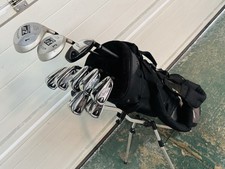 Mens R/H Wilson Full Golf Clubs set, Irons, Driver, Woods, Putter, Bag