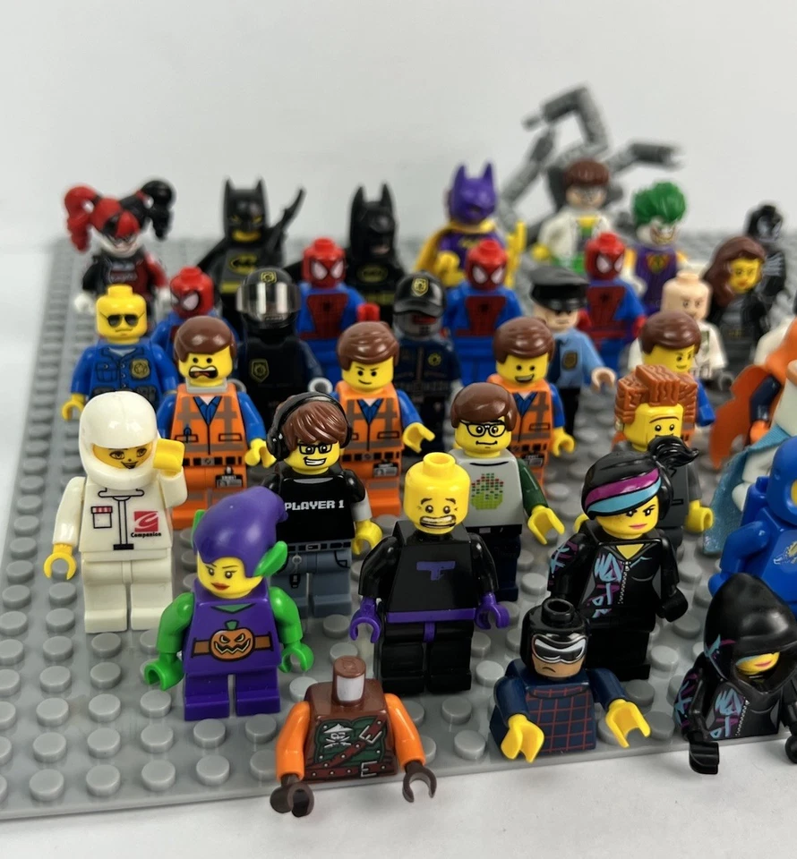 LOTE DE 40+ LEGO Minifiguras Marvel Star Wars Police First Responders Batman ++ Foto 2 de 4