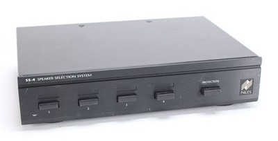Niles SS-4 Speaker Selection System 4-WAY Selector Switcher