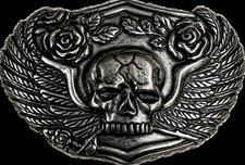 RIVERLAND ISLAND SKULL HEAD W/WINGS  ROSES BELT BUCKLE PEWTER approx 3" by 3"