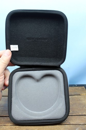 OEM Genuine Bose Headphones Case - Black 6-1/4" X 5-3/4" - Picture 3 of 3