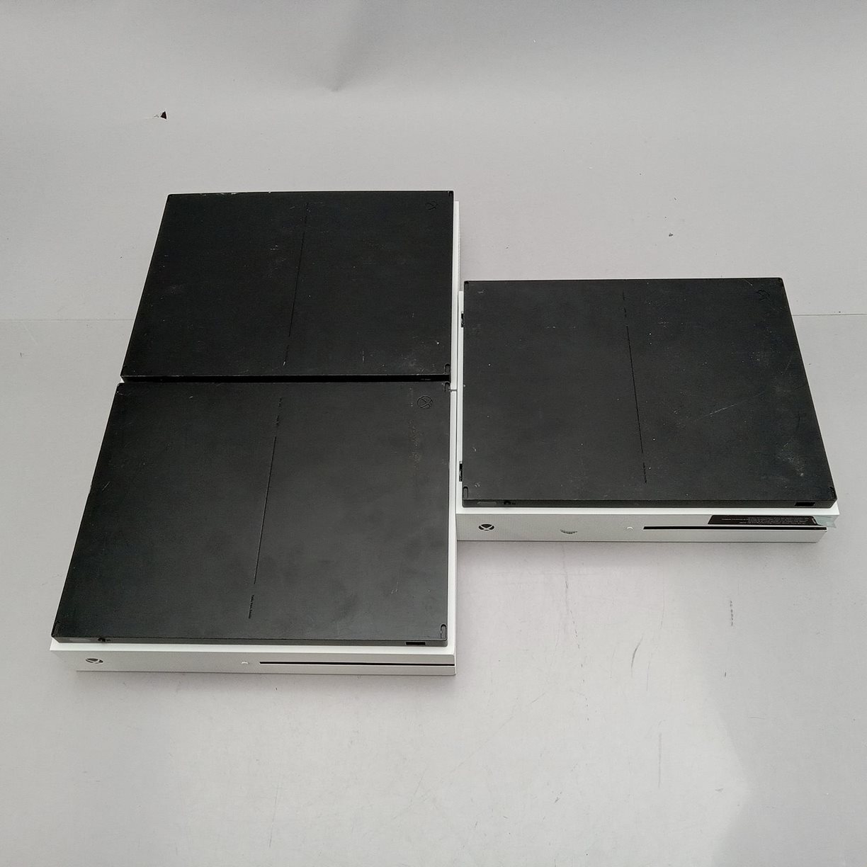 Lot of 3 Microsoft Xbox One S Video Game Consoles For Parts or Repair eBay