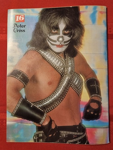 16 Magazine October 1978 KISS Paul Stanley - Picture 9 of 9