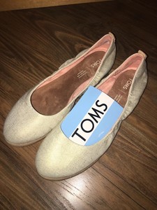 toms olivia ballet flat