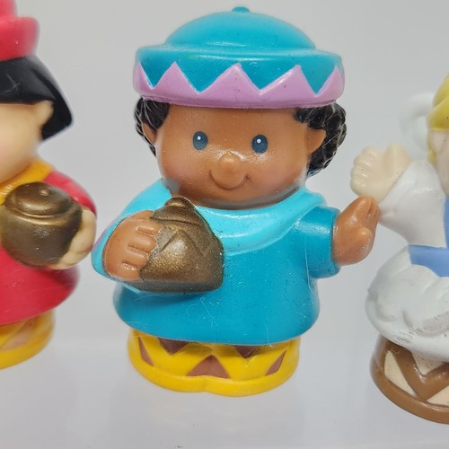 Vintage Fisher Price Little People Nativity Set Figures 3 Wisemen and Angel - Picture 5 of 9