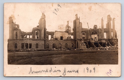 Vintage RPPC Norman OK University of Oklahoma Science Hall Fire Disaster OSU T18 - Bild 1 von 2